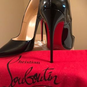 Christian Louboutin So Kate - Run small 6 1/2 fit